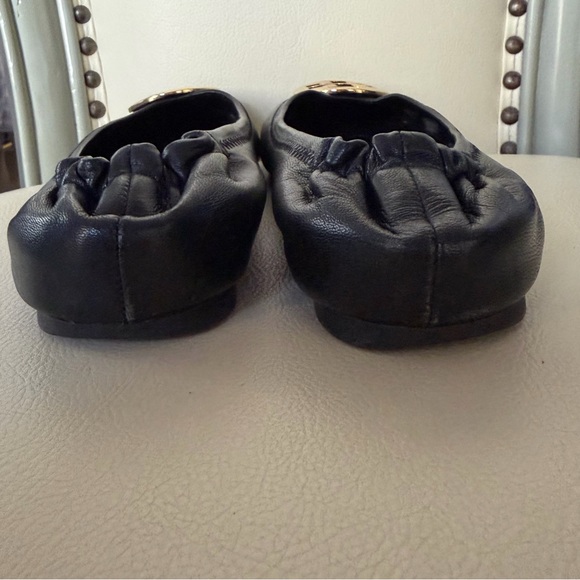 Tory Burch Black Leather Flats with Gold Emblem - Picture 10 of 11